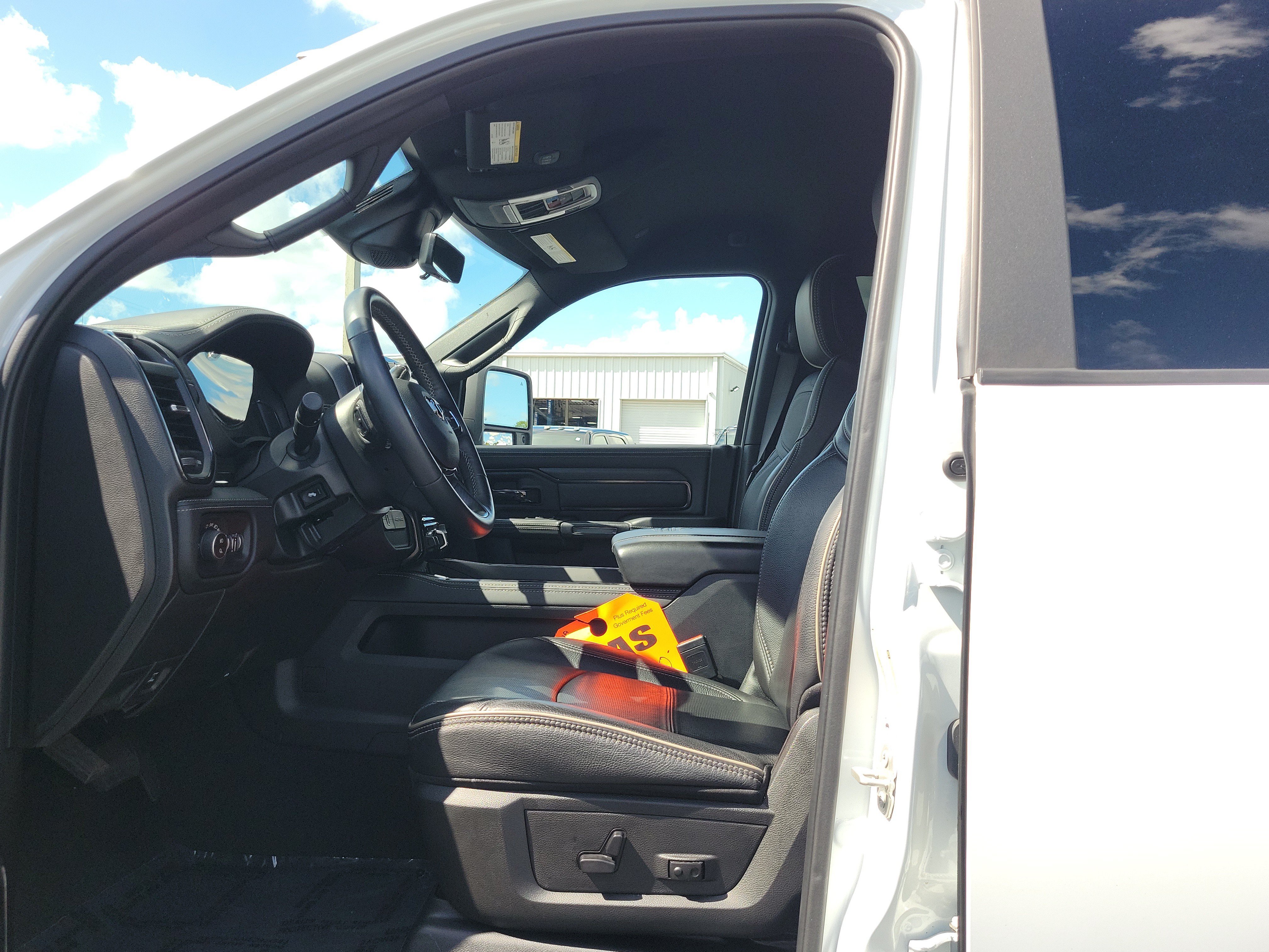 Used 2024 RAM 2500 Limited AWD/4WD image 20