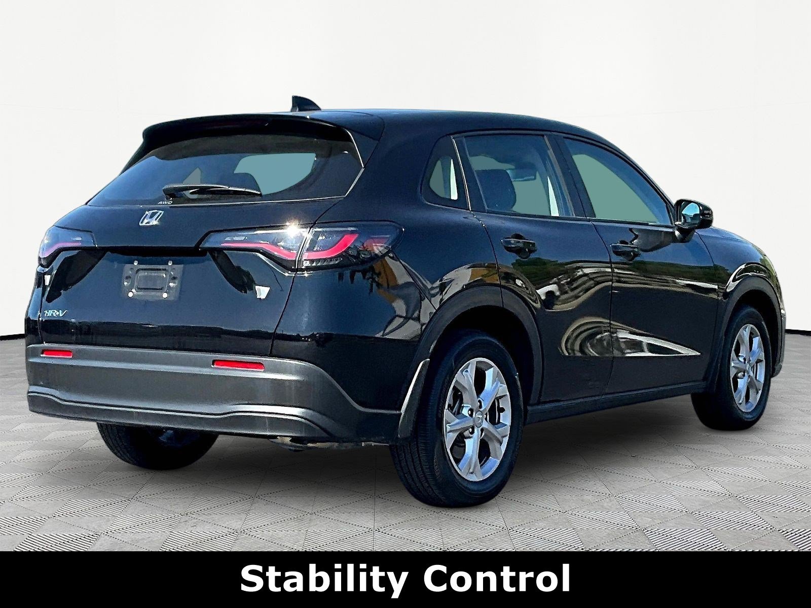Used 2024 Honda HR-V LX image 6