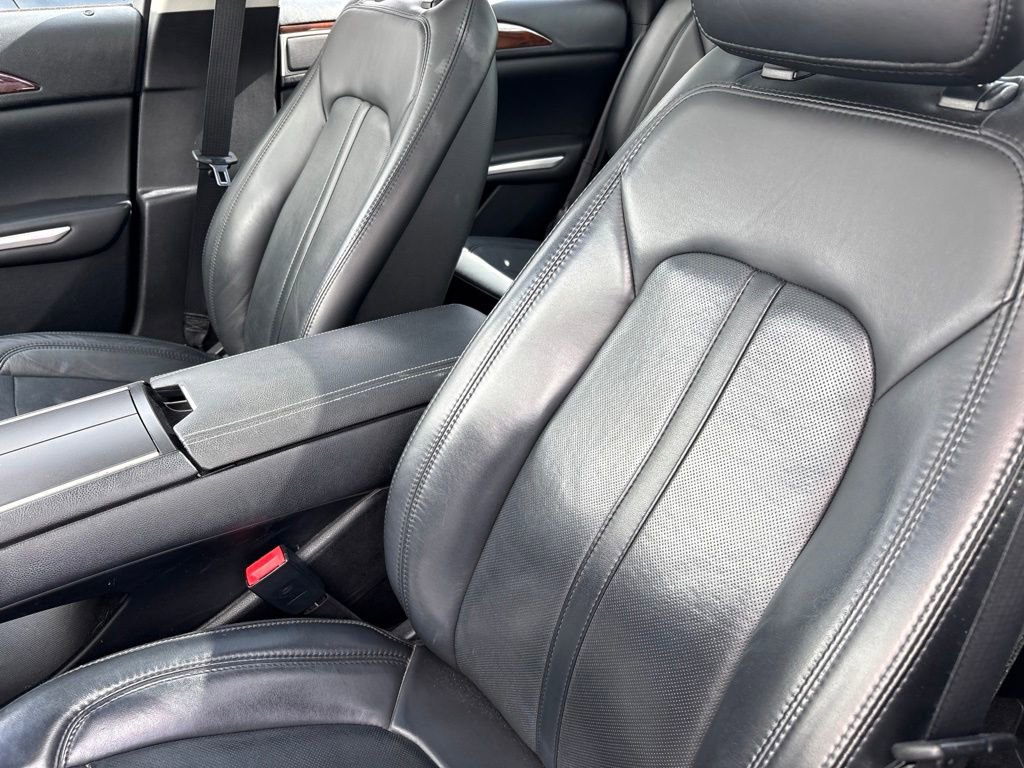 Used 2015 Lincoln MKZ Hybrid w/ Equipment Group 202A Reserve FWD image 6
