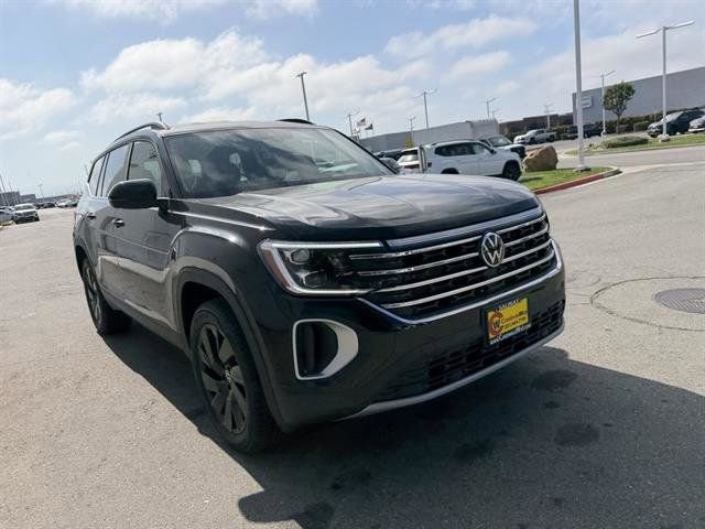 New 2026 Volkswagen Atlas SE image 8