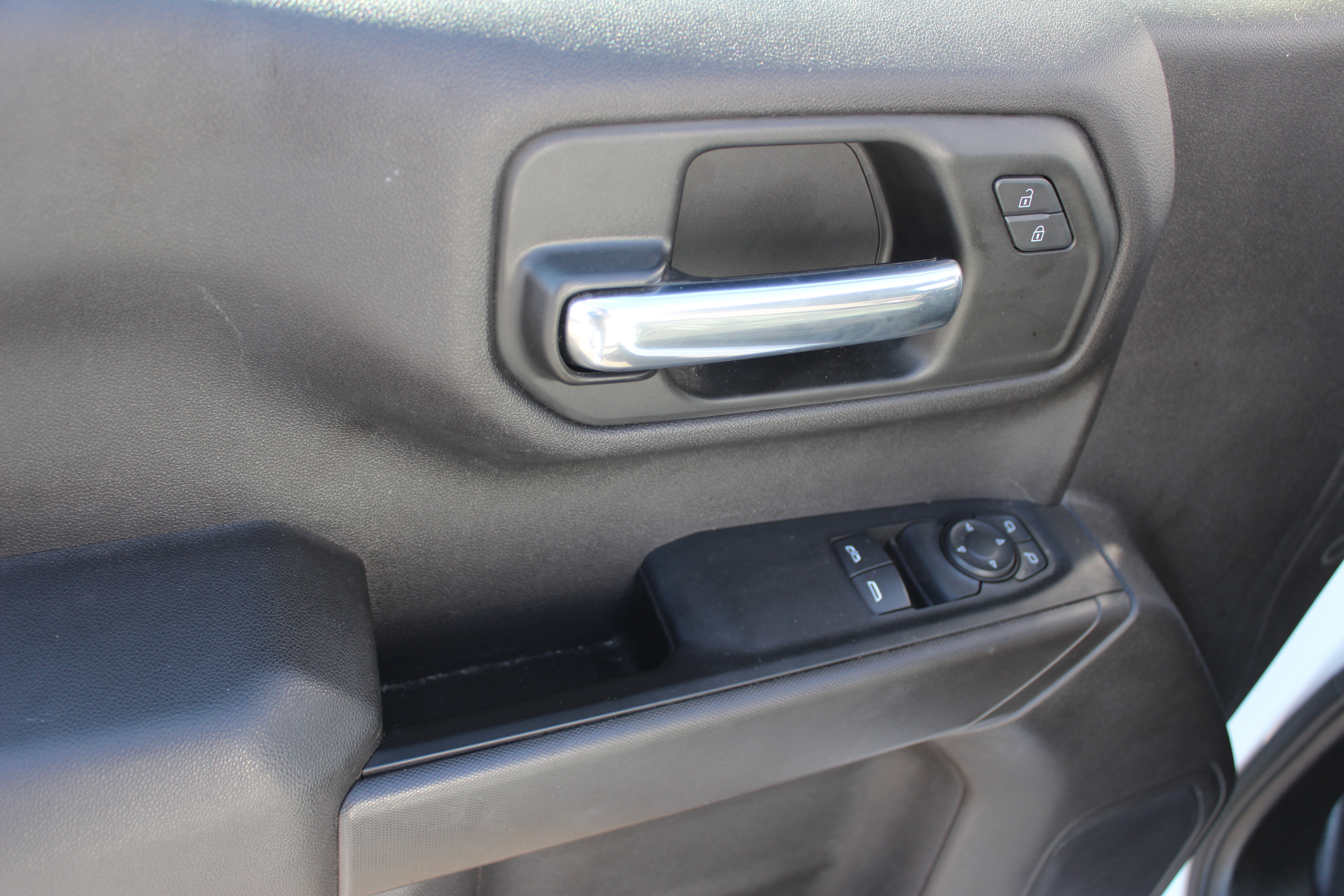 Used 2023 Chevrolet Silverado 1500 W/T w/ WT Value Package image 12