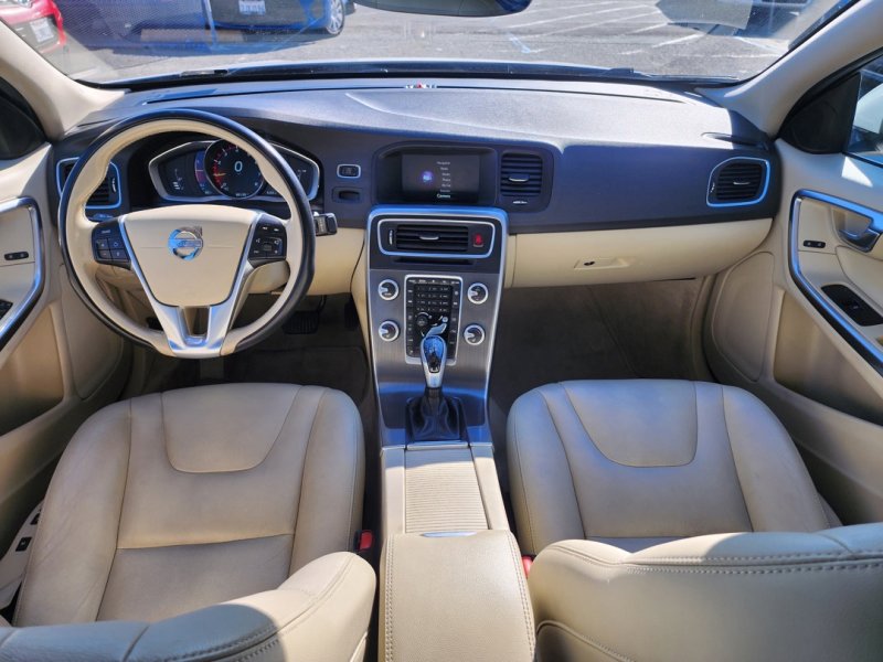 Used 2015 Volvo S60 T5 Premier image 19