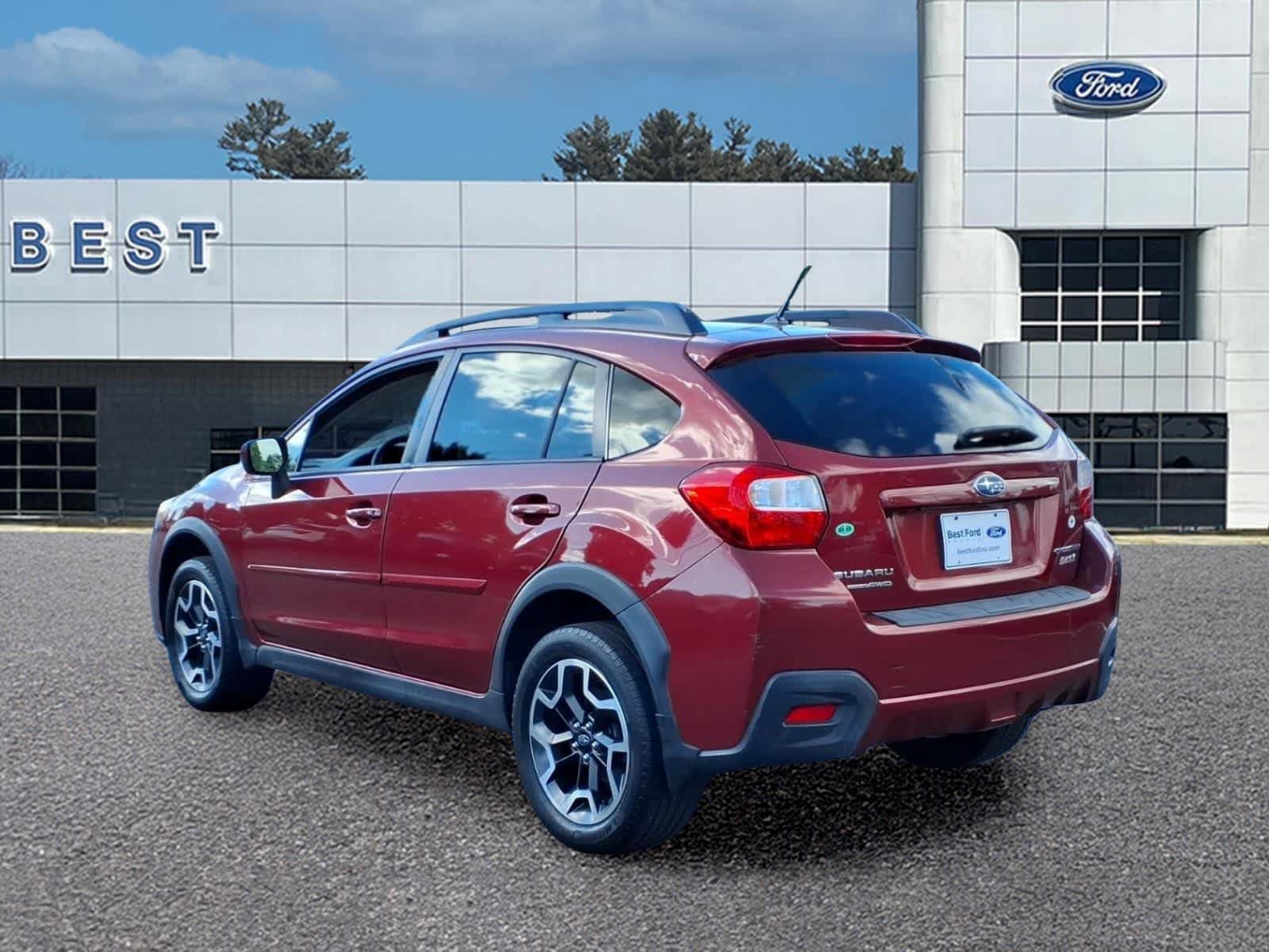 Used 2017 Subaru Crosstrek 2.0i Premium AWD/4WD image 4