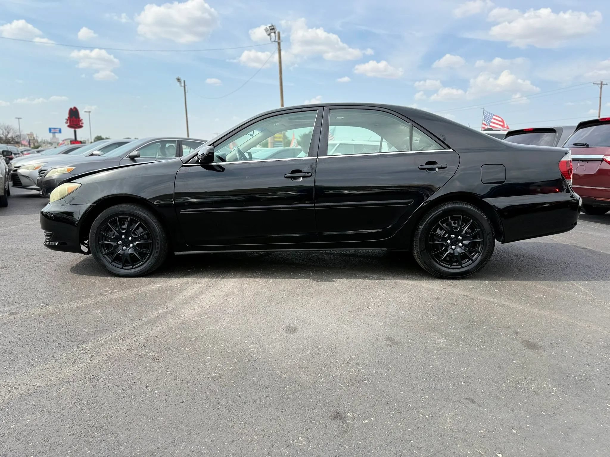 Used 2005 Toyota Camry LE FWD image 6