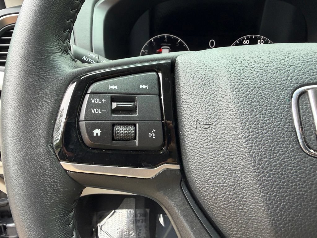 Used 2025 Honda Odyssey EX-L image 25