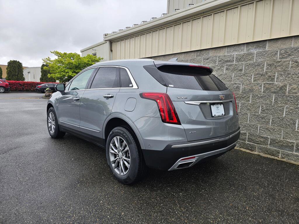 Certified 2023 Cadillac XT5 Premium Luxury w/ Technology Package AWD/4WD image 4