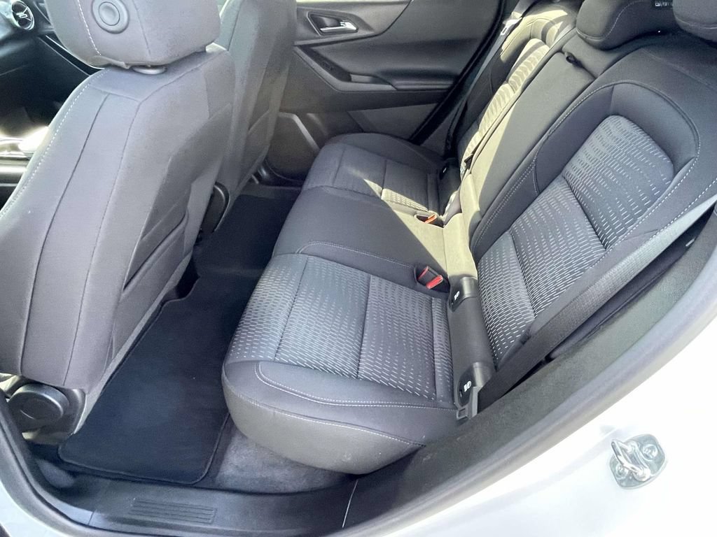 Used 2025 Chevrolet Equinox LT AWD/4WD image 10