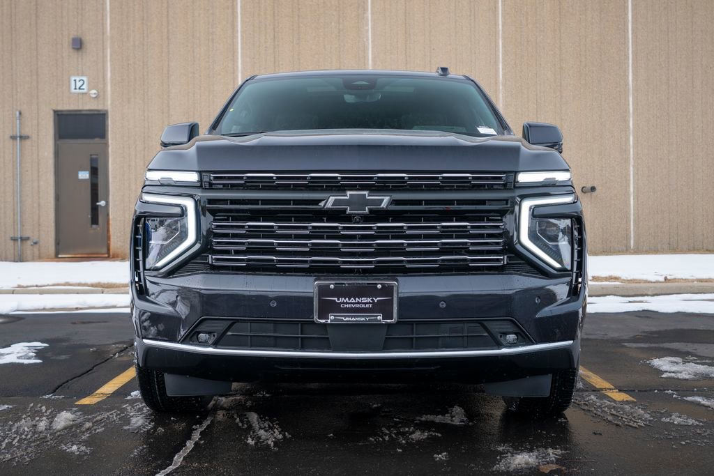 New 2026 Chevrolet Suburban High Country image 3