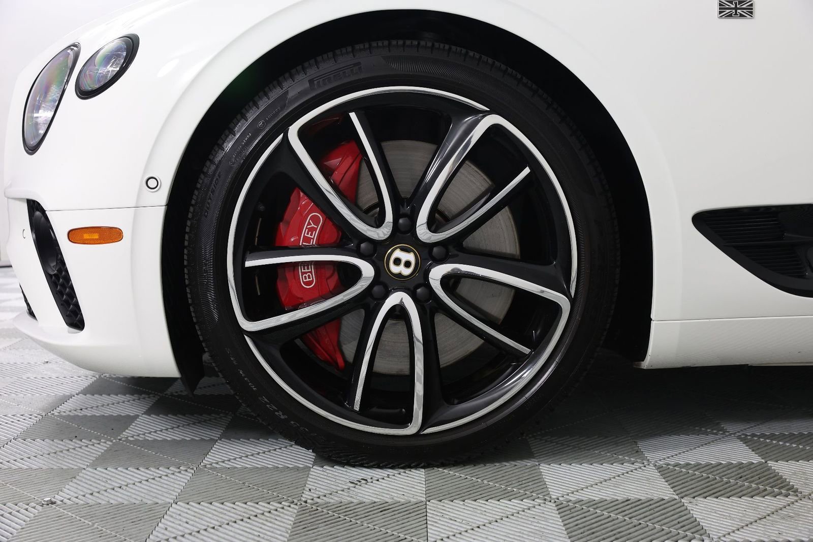 Used 2020 Bentley Continental GT image 6