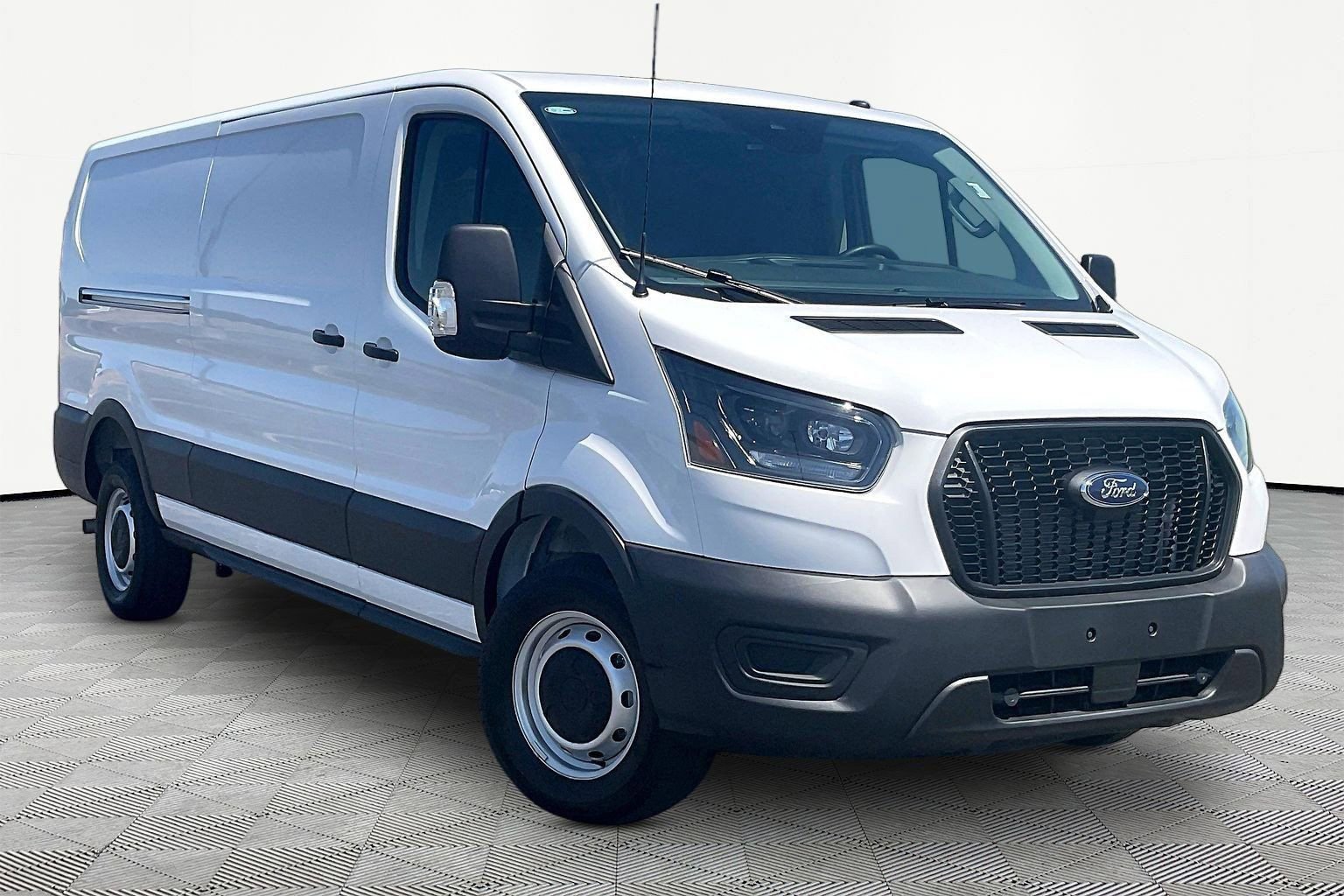 Used 2025 Ford Transit 150 Low Roof image 1