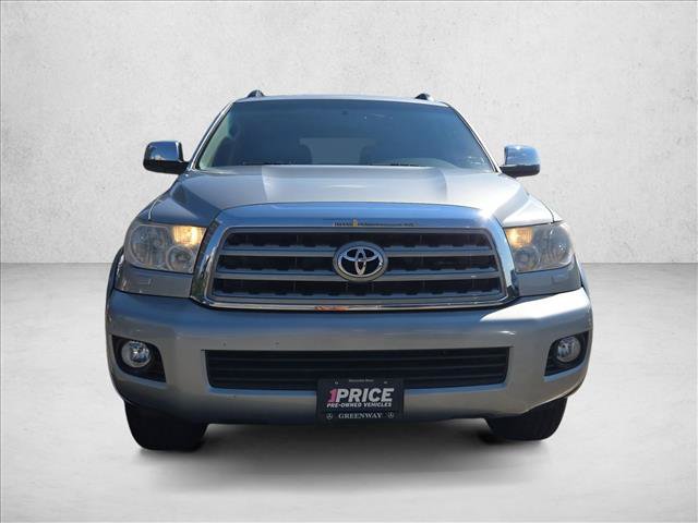 Used 2017 Toyota Sequoia Limited w/ Safety & Convenience Package RWD image 2