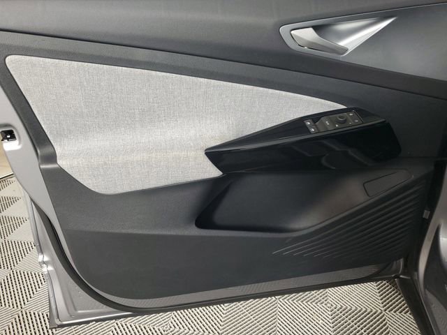 Used 2024 Volkswagen ID.4 2WD image 17