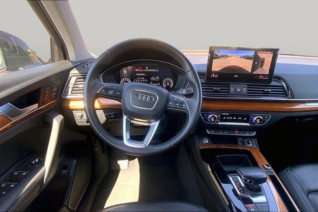 Used 2021 Audi Q5 2.0T Premium Plus w/ Premium Plus Package AWD/4WD image 5
