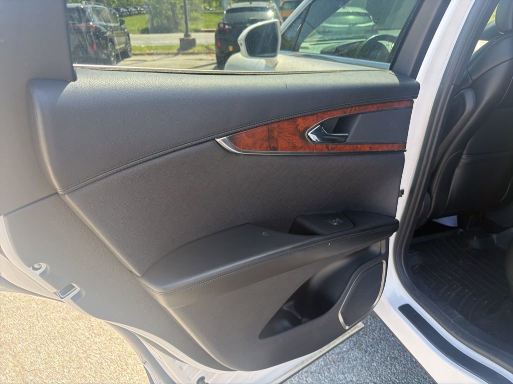 Used 2018 Lincoln MKX Reserve image 18