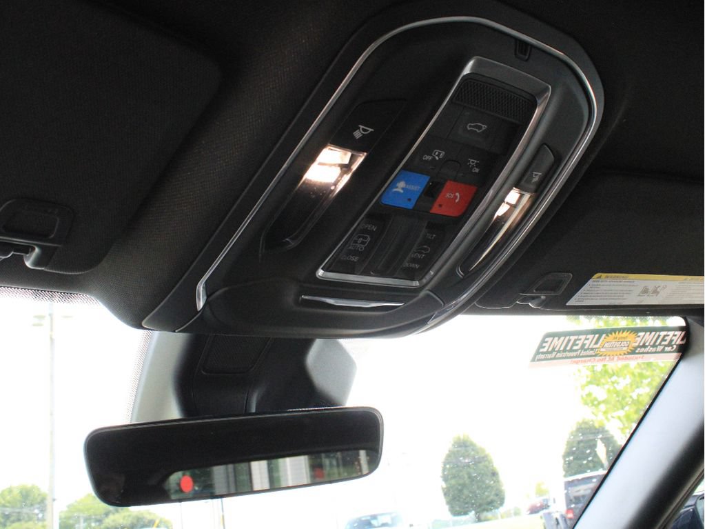 Used 2026 Jeep Grand Cherokee Altitude AWD/4WD image 20