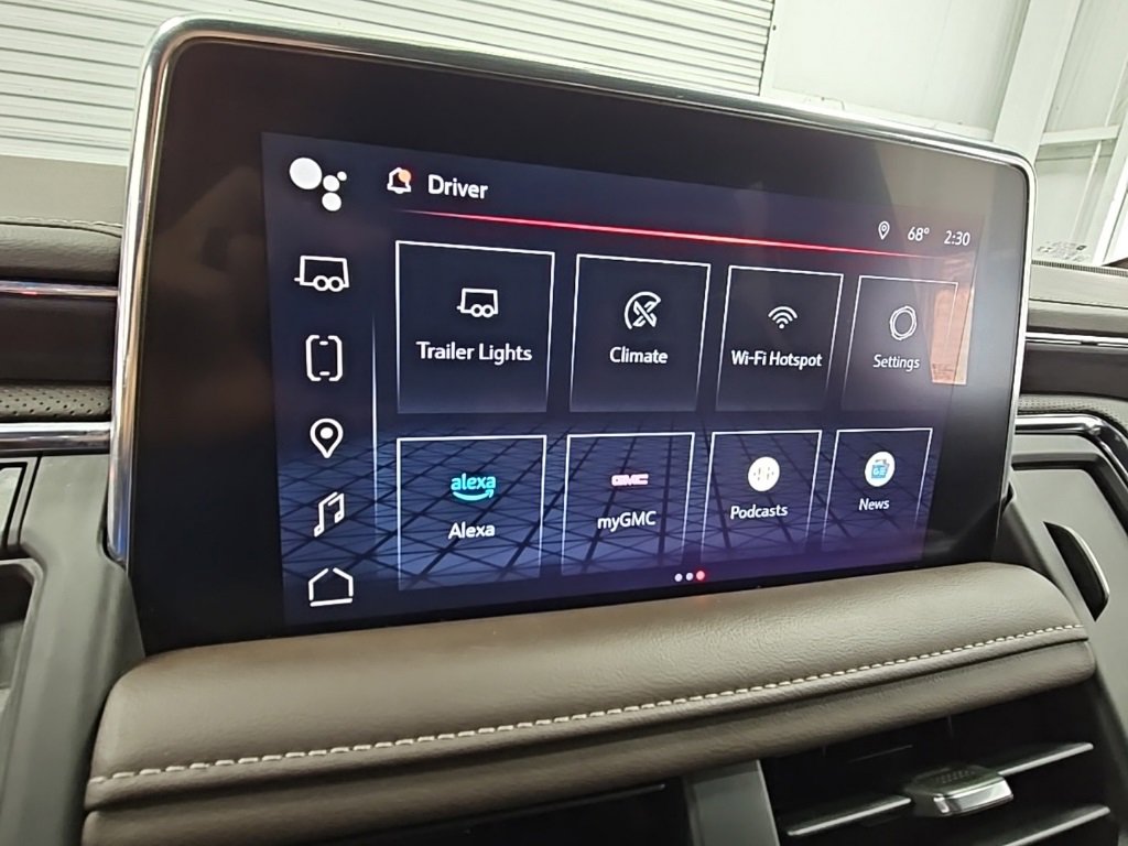 Certified 2022 GMC Yukon XL SLT w/ SLT Luxury Package image 15