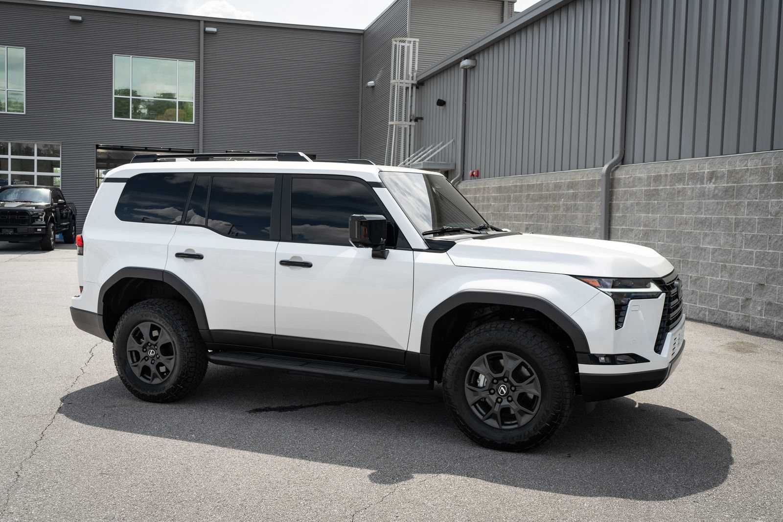 Used 2025 Lexus GX 550 AWD/4WD image 20