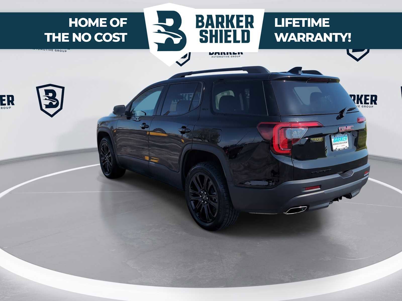 Used 2023 GMC Acadia SLT w/ Elevation Edition FWD image 7