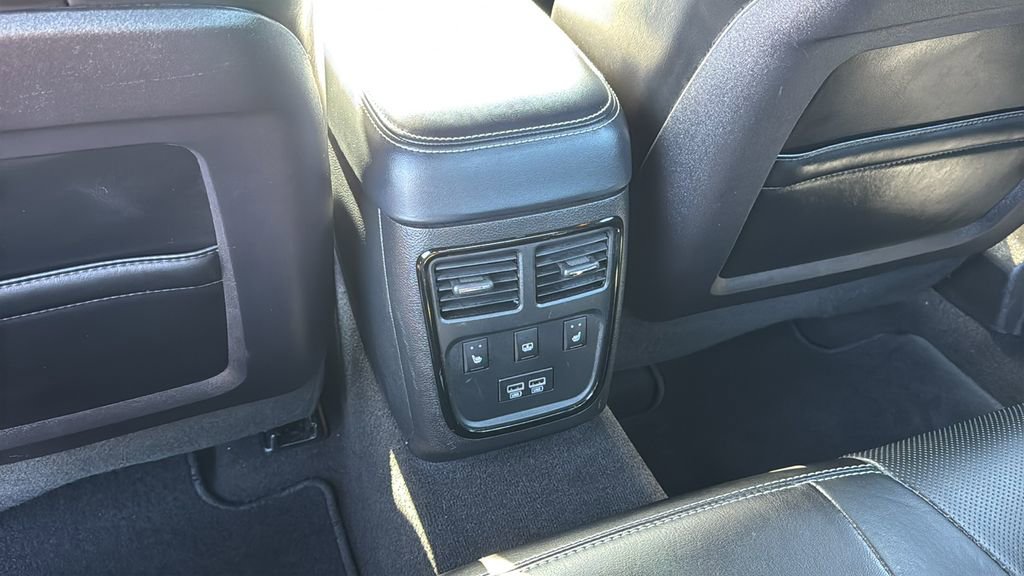 Used 2023 Chrysler 300 S w/ Comfort Group image 31