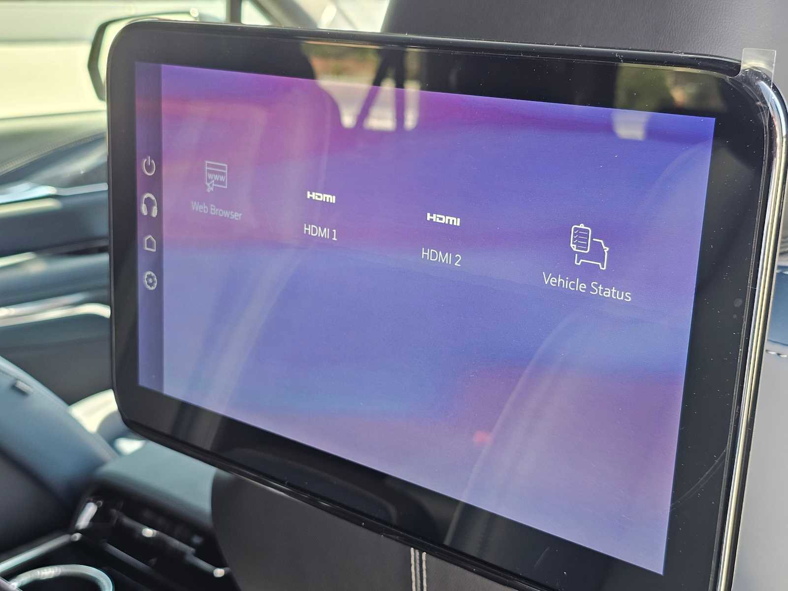 New 2026 Cadillac Escalade IQL Luxury AWD/4WD image 13