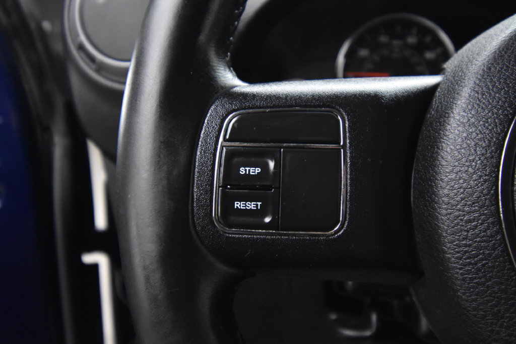 Used 2013 Jeep Wrangler Unlimited Sport AWD/4WD image 30