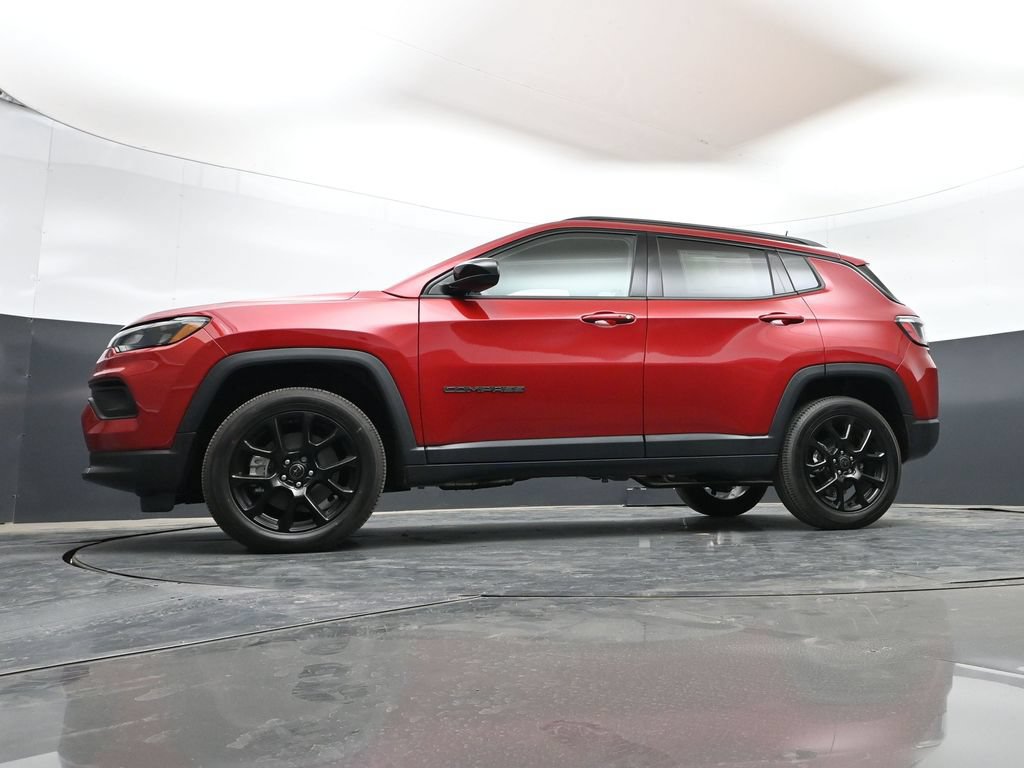 New 2026 Jeep Compass Latitude AWD/4WD image 46