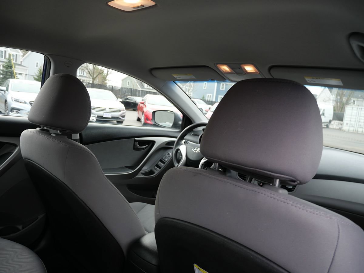 Used 2013 Hyundai Elantra GLS FWD image 21