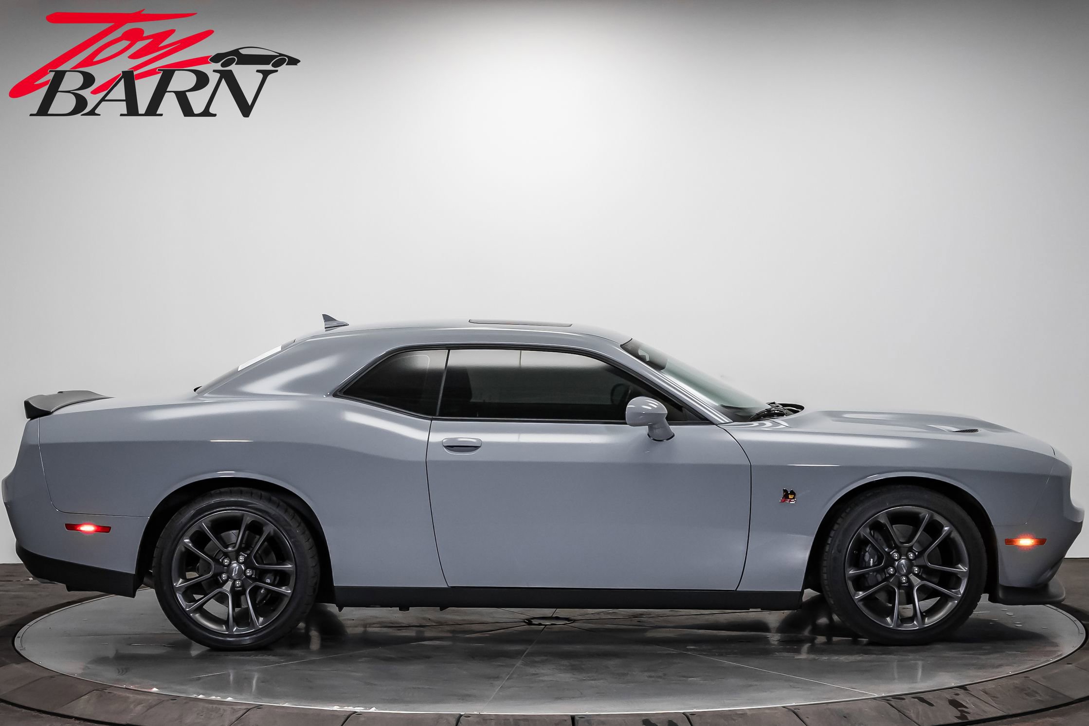 Used 2021 Dodge Challenger R/T Scat Pack image 6