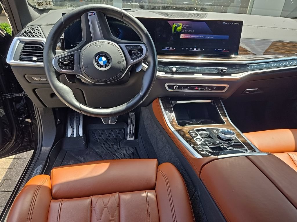 Used 2024 BMW X5 xDrive40i w/ Executive Package AWD/4WD image 14