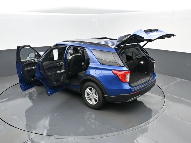 Used 2022 Ford Explorer XLT w/ Equipment Group 202A image 32