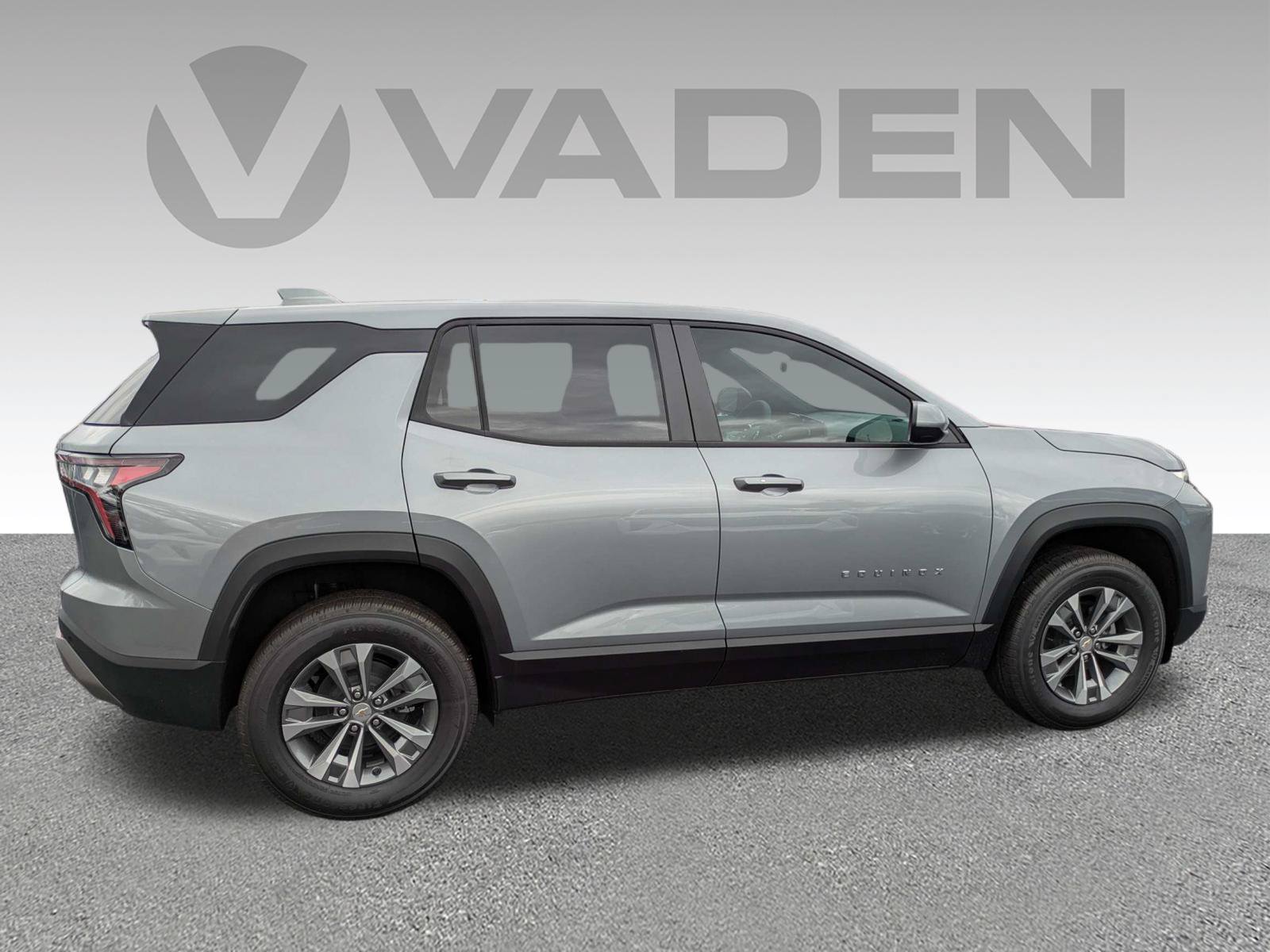 New 2027 Chevrolet Equinox LT FWD image 24
