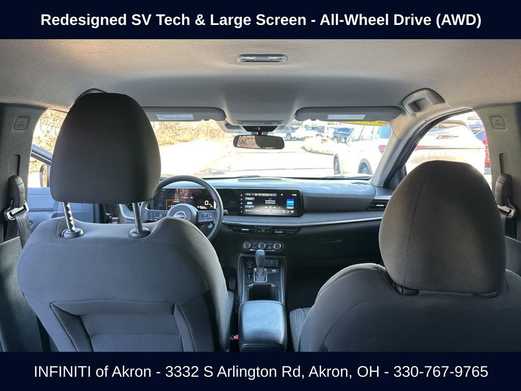 Used 2025 Nissan Kicks SV image 29