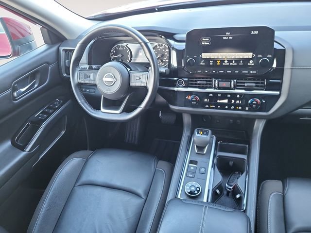Used 2023 Nissan Pathfinder SL w/ Lighting Package (N92) image 12