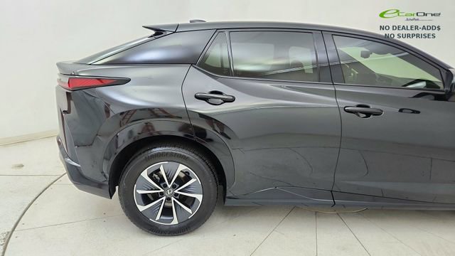 Used 2023 Lexus RZ 450e Premium w/ Technology Package image 12