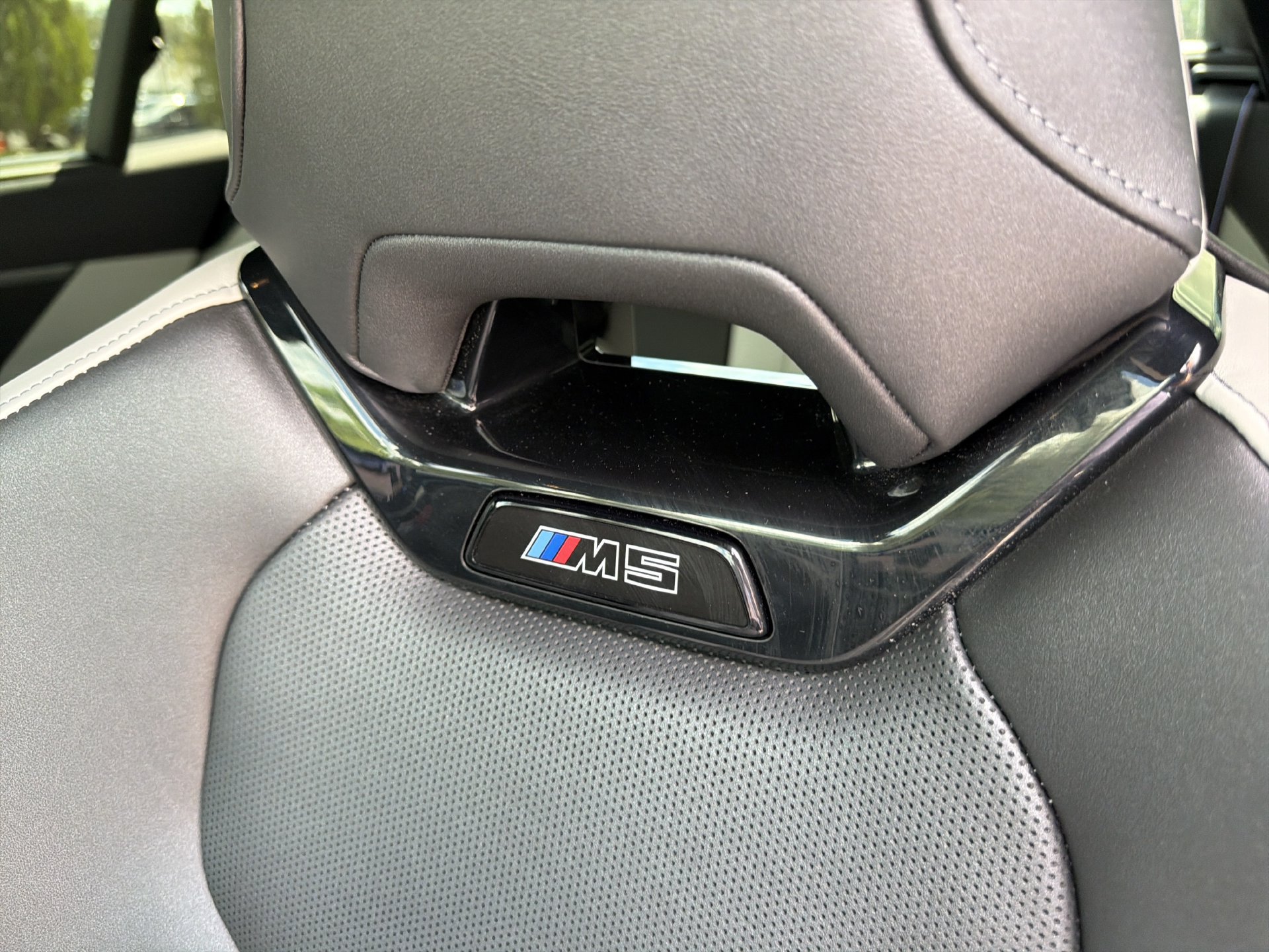 Used 2026 BMW M5 w/ Executive Package AWD/4WD image 23