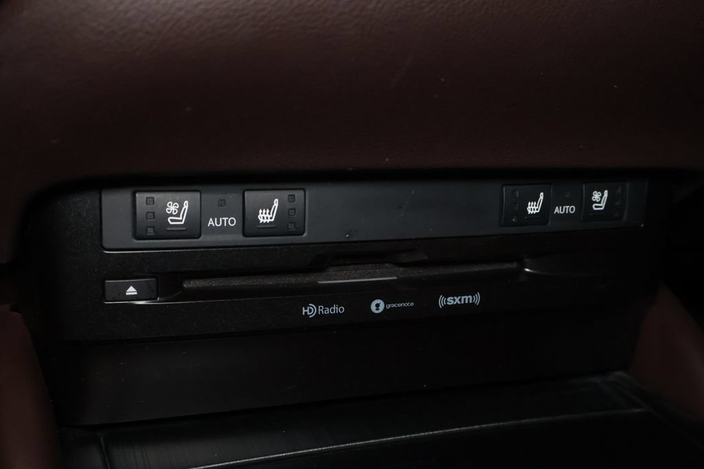 Used 2019 Lexus ES 350 w/ Premium Package FWD image 32