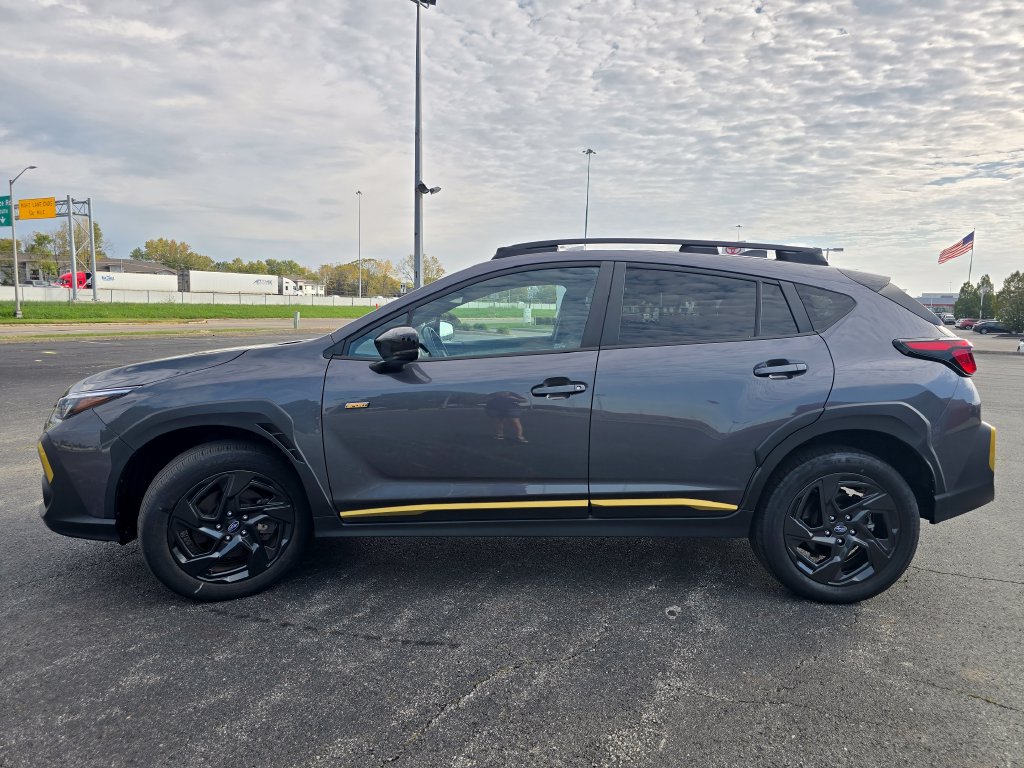 Used 2024 Subaru Crosstrek 2.5i Sport w/ Crosstrek Mirror Package AWD/4WD image 11