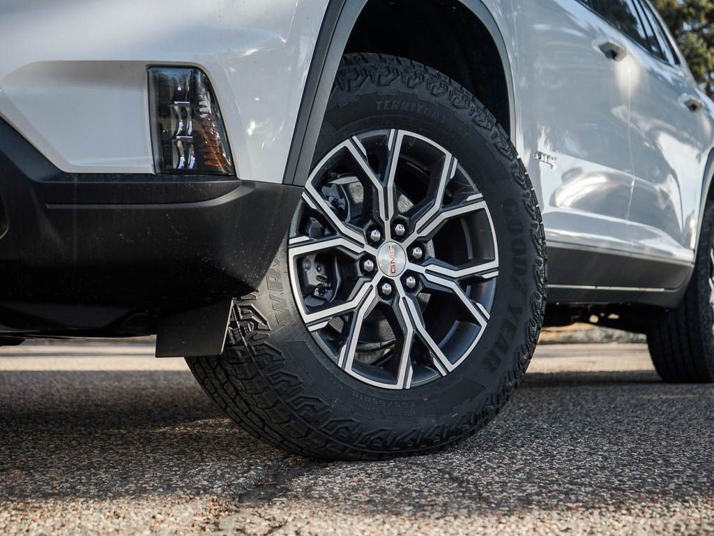 New 2025 GMC Acadia AT4 image 6
