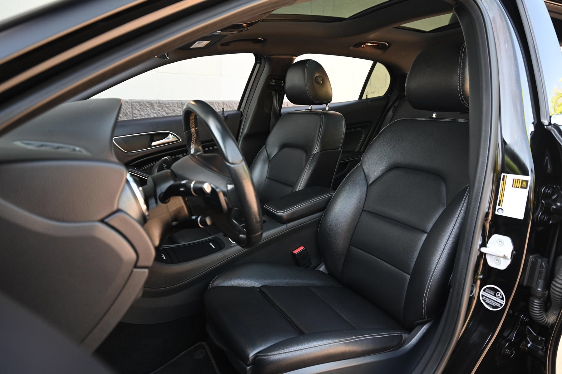 Used 2016 Mercedes-Benz GLA 250 image 13
