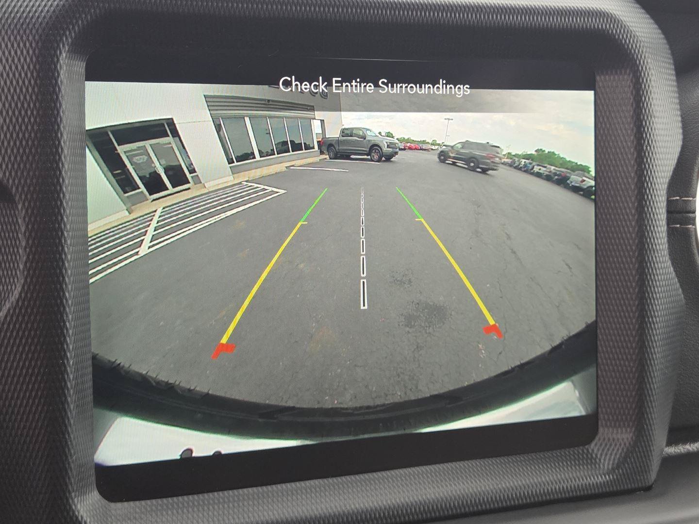 Used 2021 Jeep Wrangler Unlimited Sahara w/ Uconnect 4C Nav & Sound Group AWD/4WD image 5
