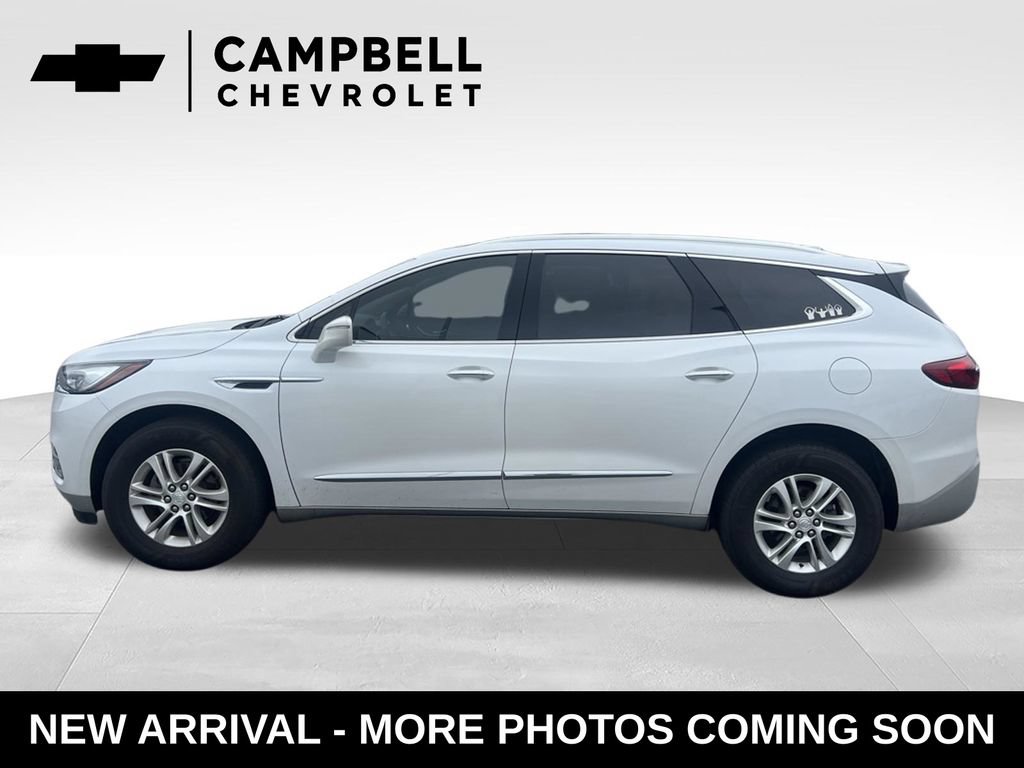 Used 2020 Buick Enclave Essence w/ Sound and Sites Package FWD image 2