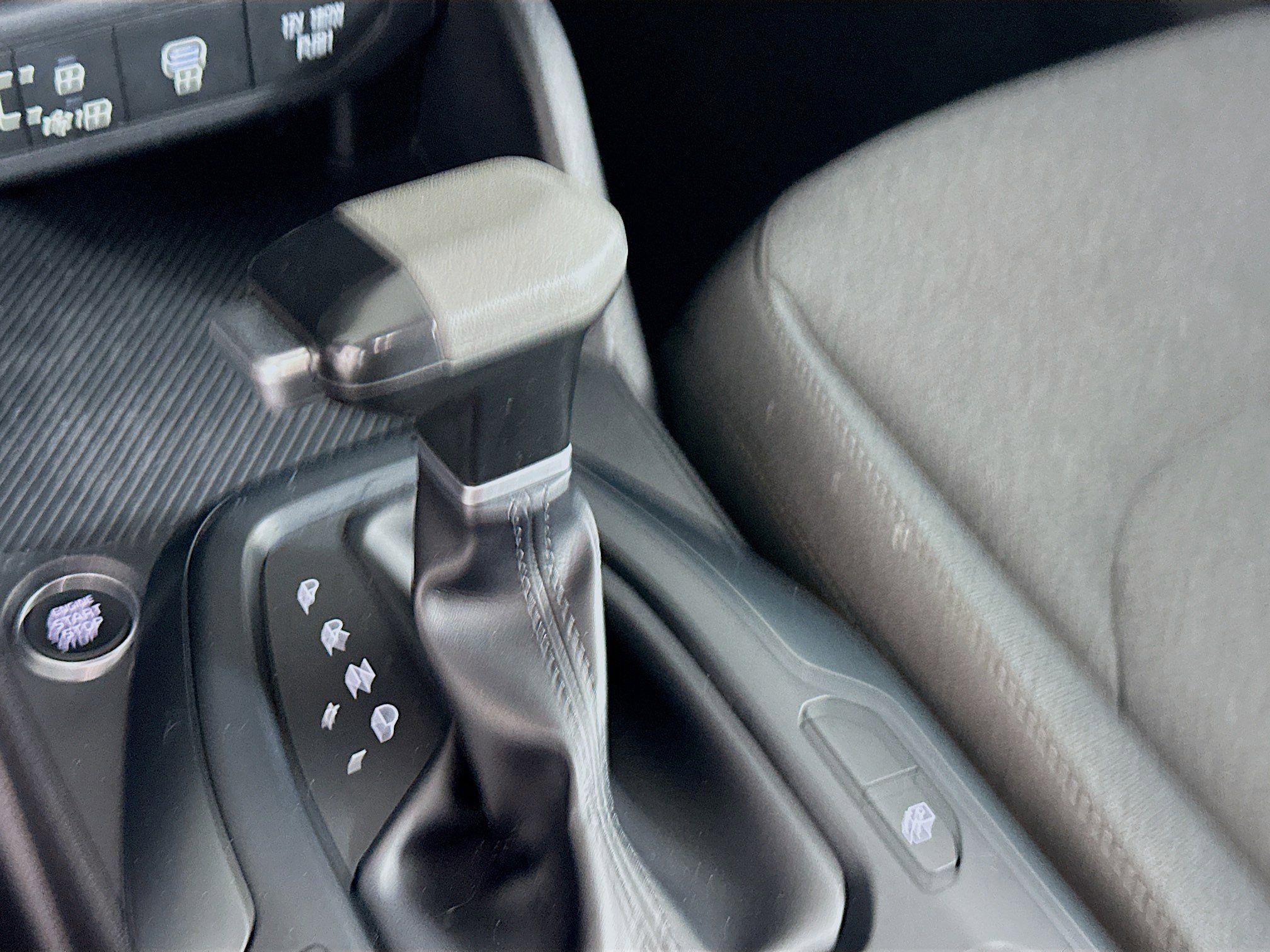 Used 2025 Kia K4 LXS image 24