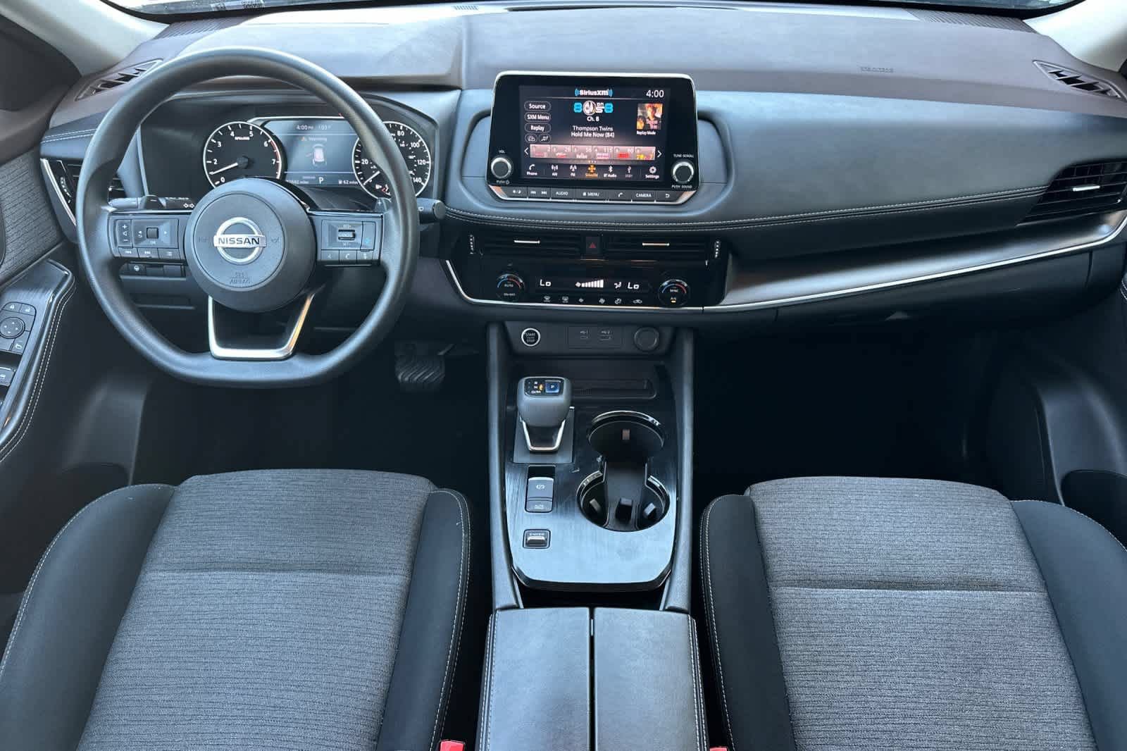 Used 2021 Nissan Rogue SV FWD video 3