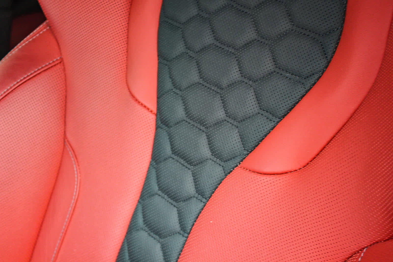 Used 2024 BMW X6 M Competition w/ Executive Package AWD/4WD image 34