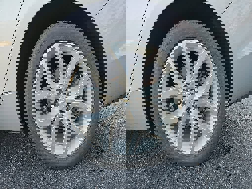 Used 2017 Chevrolet Impala Premier image 10