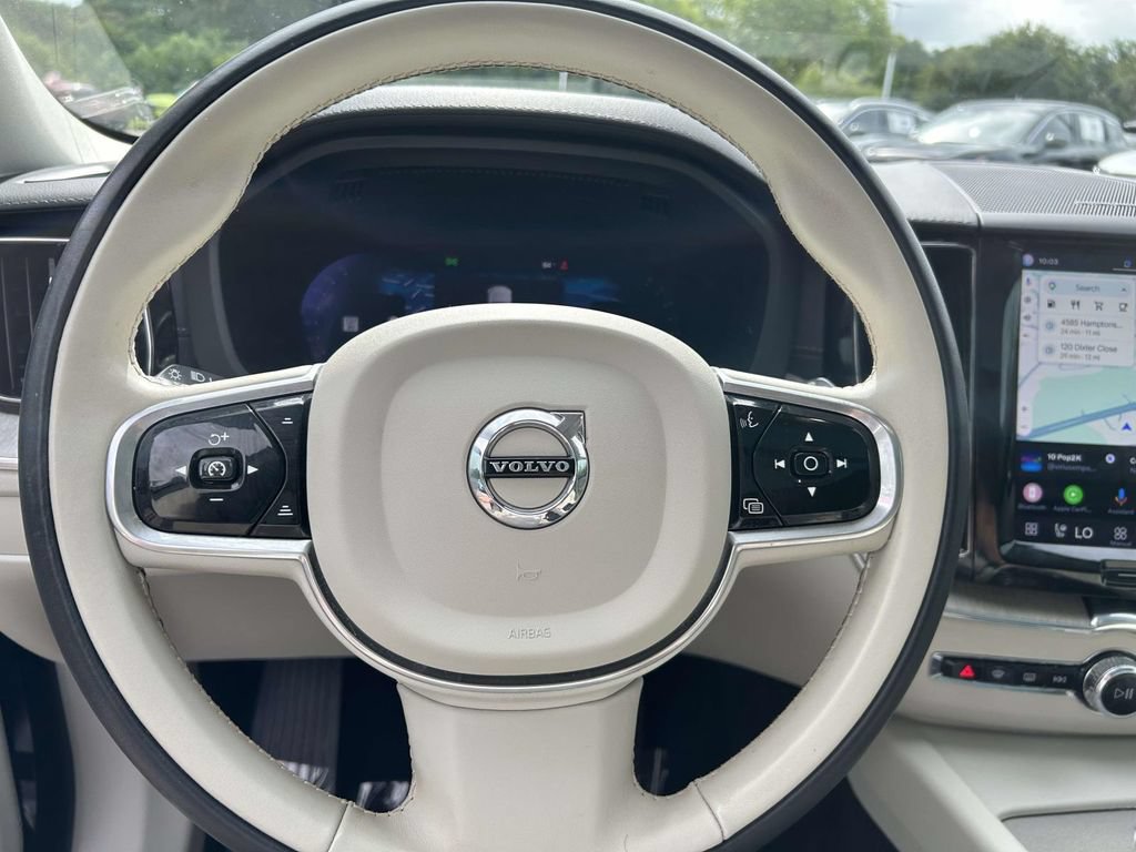 Used 2023 Volvo XC60 B5 Ultimate w/ Climate Package AWD/4WD image 21