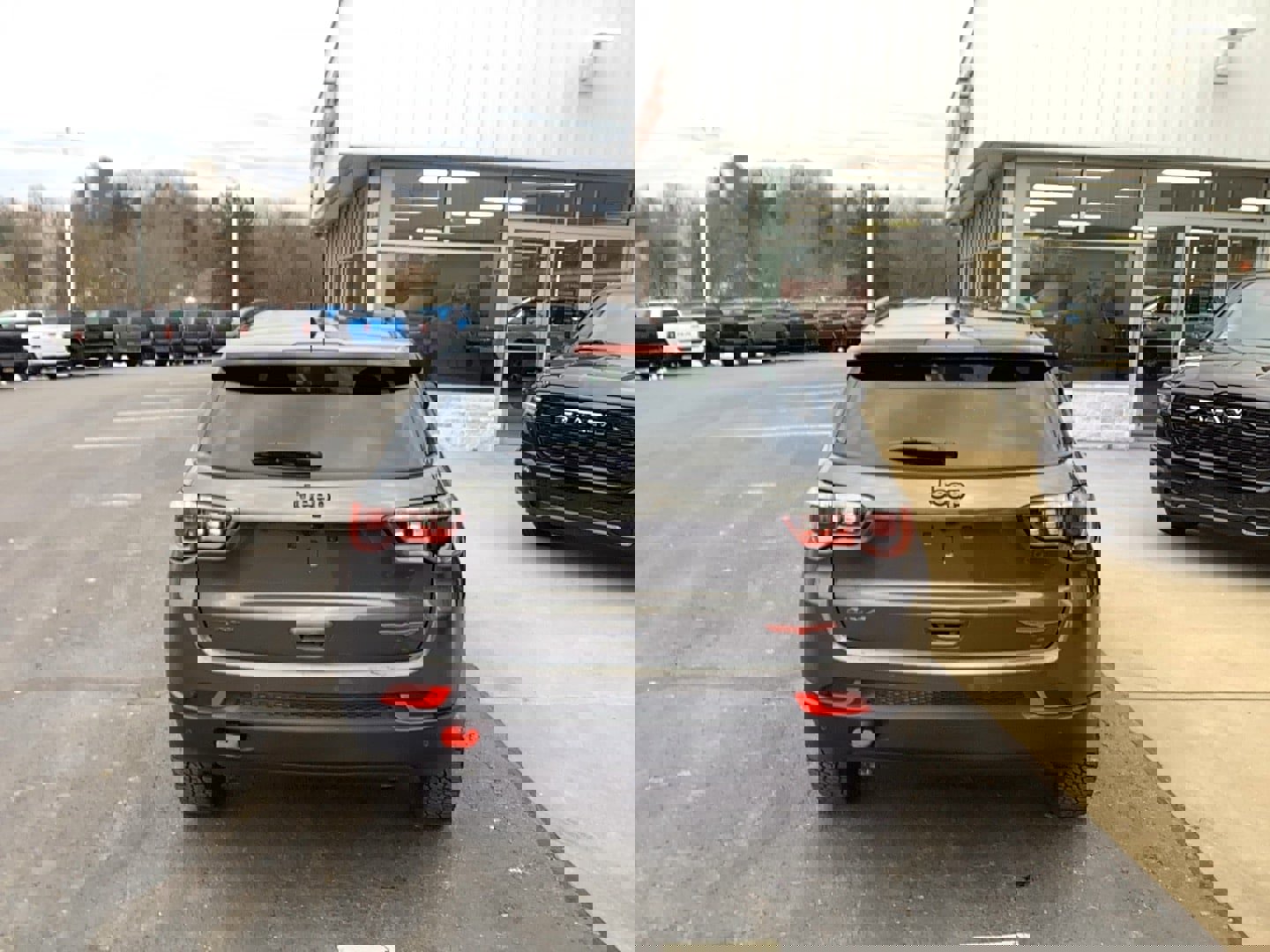 Certified 2024 Jeep Compass Trailhawk w/ Trailhawk Convenience Group image 5