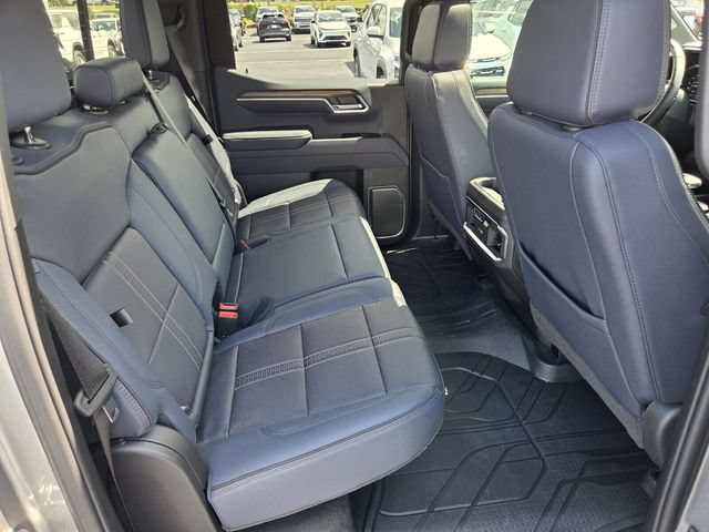 Used 2026 Chevrolet Silverado 1500 High Country AWD/4WD image 17