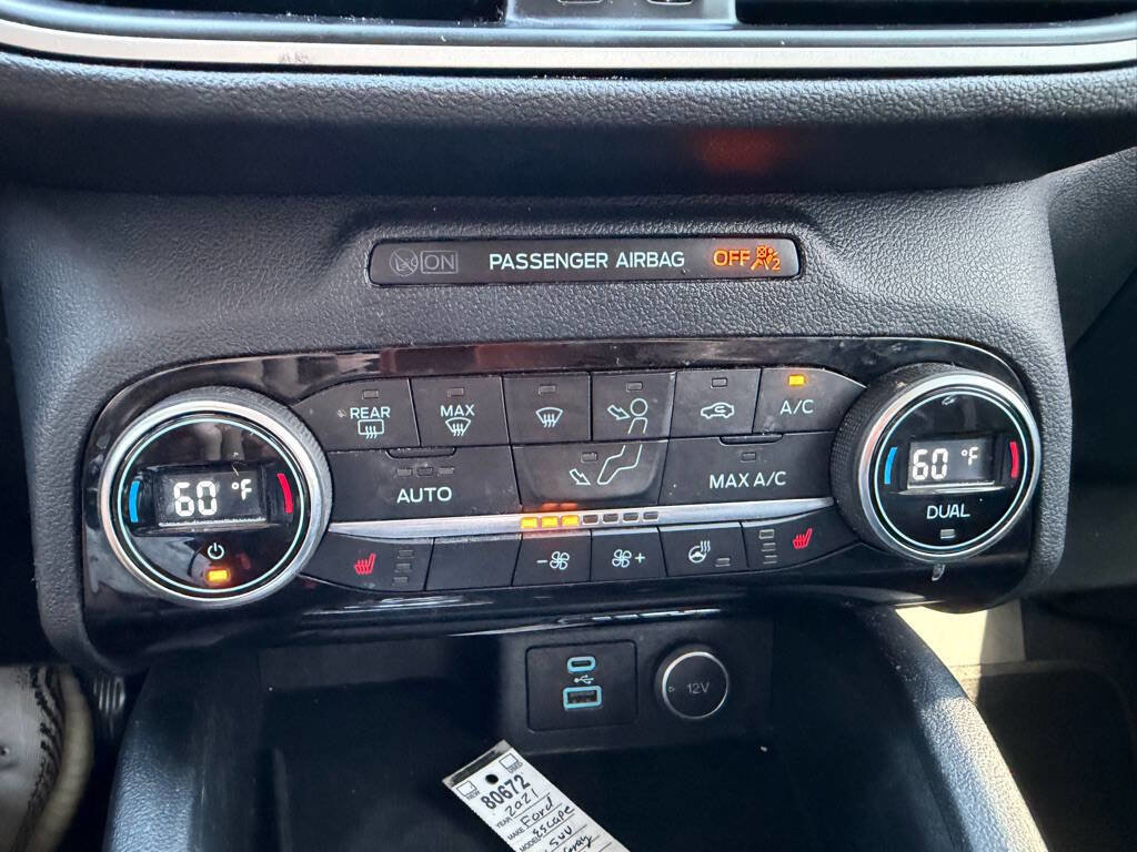 Used 2021 Ford Escape SEL w/ Technology Package image 17