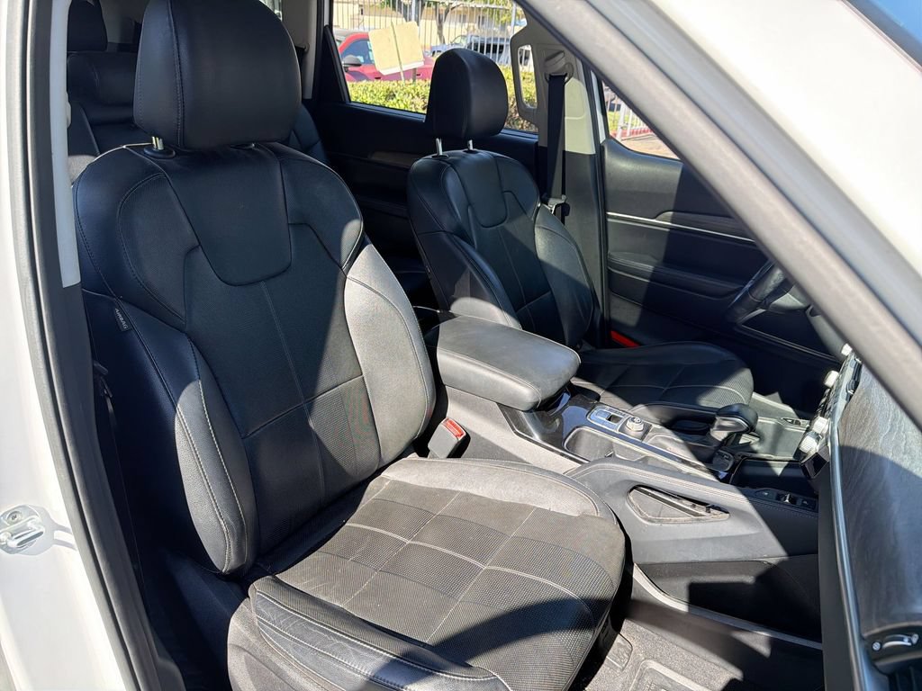 Used 2020 Kia Telluride EX FWD image 26